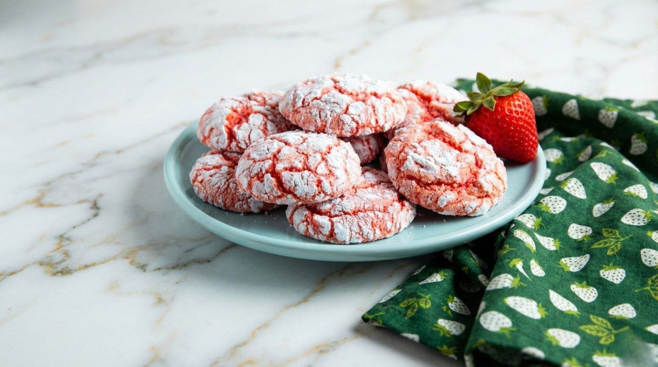 Soft & Chewy Strawberry Crinkle Cookies (Easy From Scratch) Soft & Chewy Strawberry Crinkle Cookies