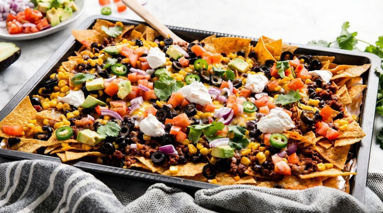 Ultimate Loaded Sheet Pan Nachos (Easy 30-Minute Party Appetizer)