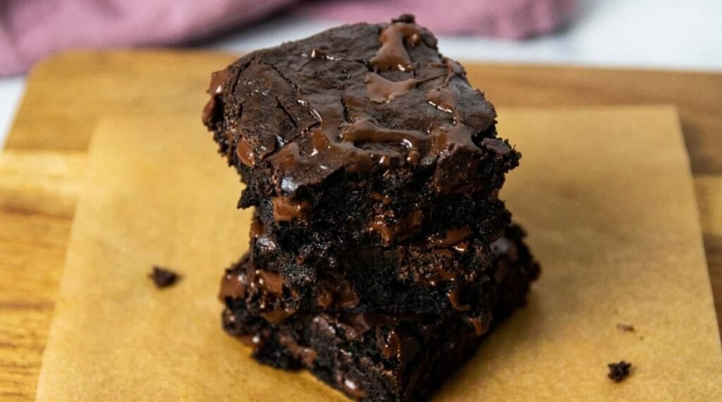 Fudgy Chocolate Brownies - Only 5 Ingredients & Ready in 30 Minutes 2