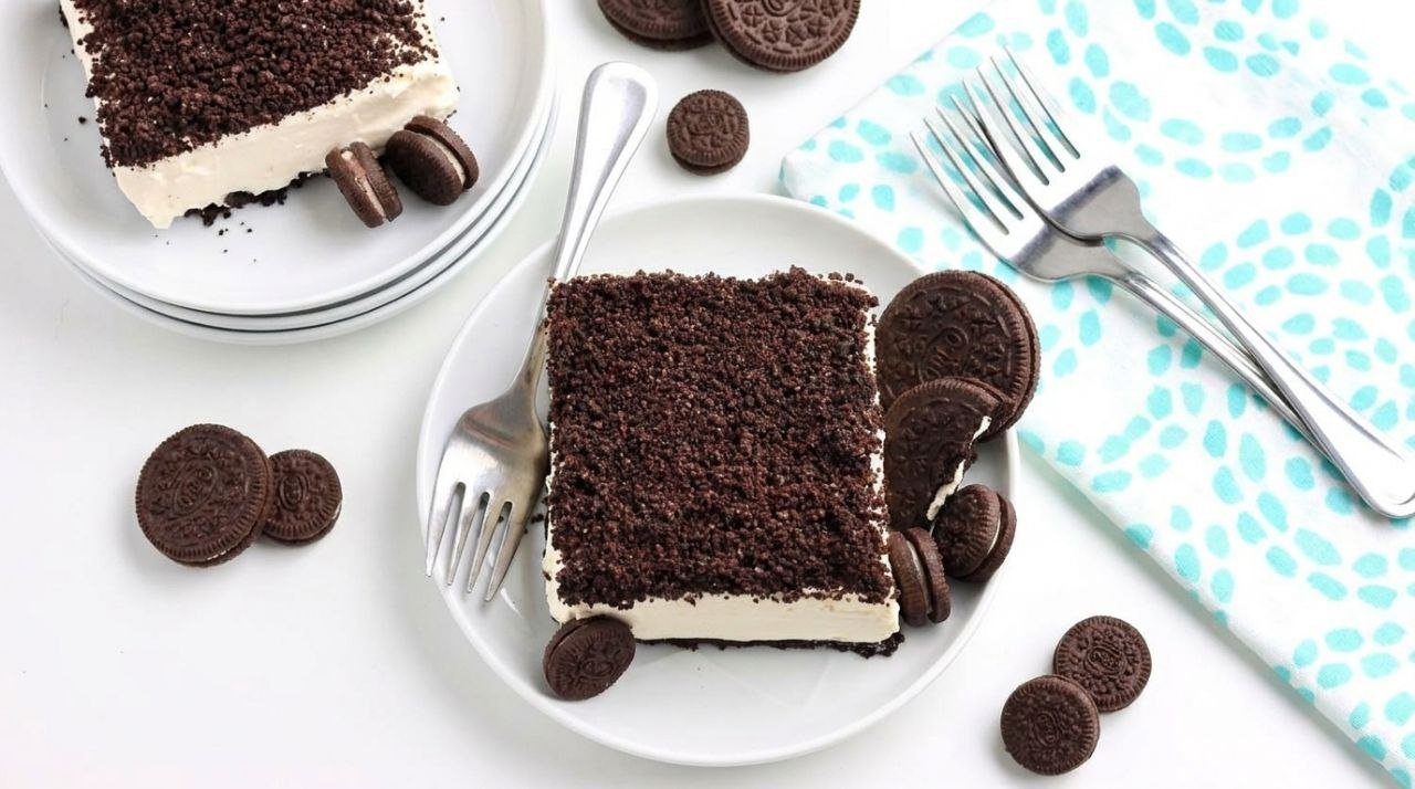 Oreo Dirt Cake — No Bake Easy Crowd Dessert Oreo Dirt Cake